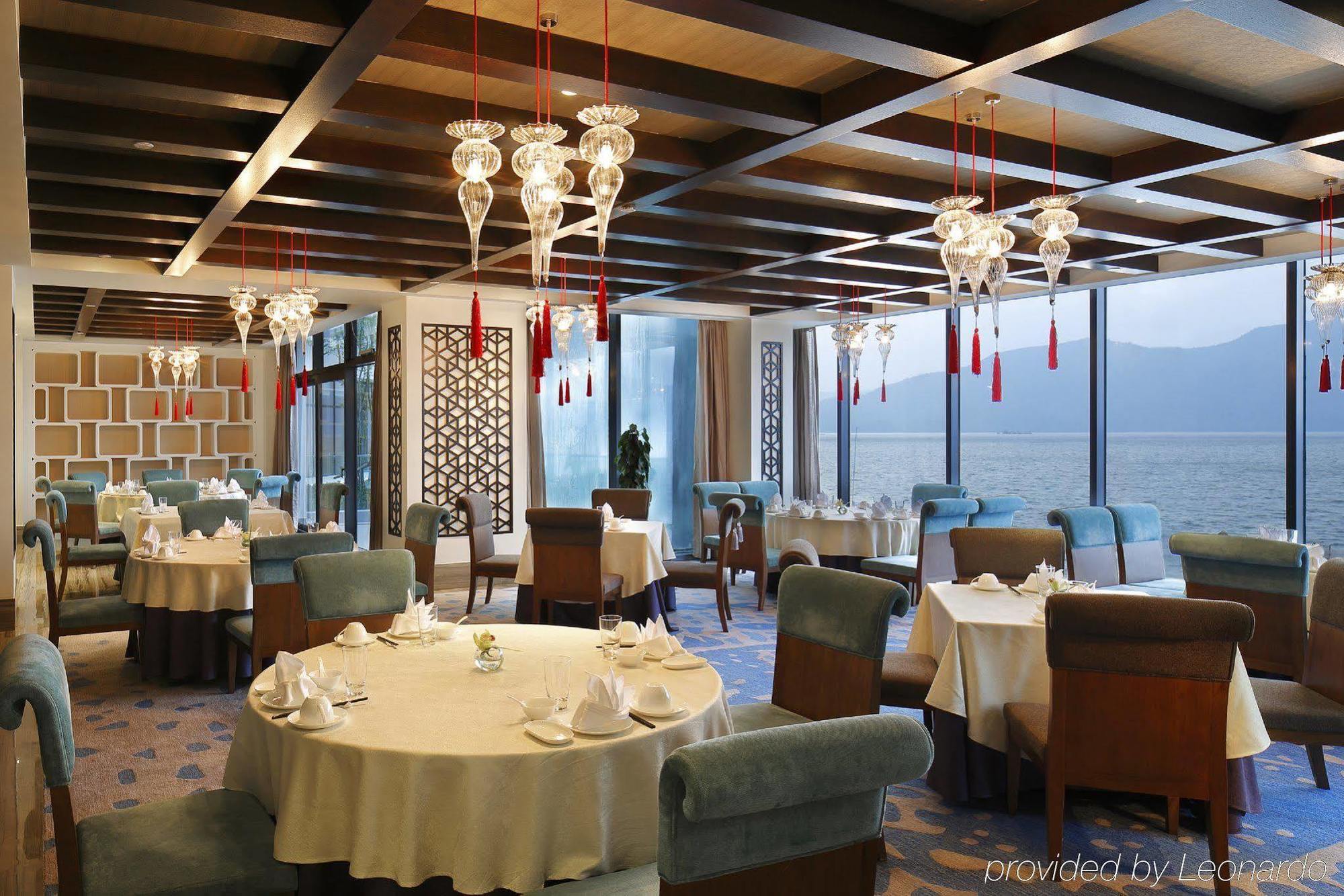 Crowne Plaza Huangshan Taiping Lake, An Ihg Hotel Exterior photo