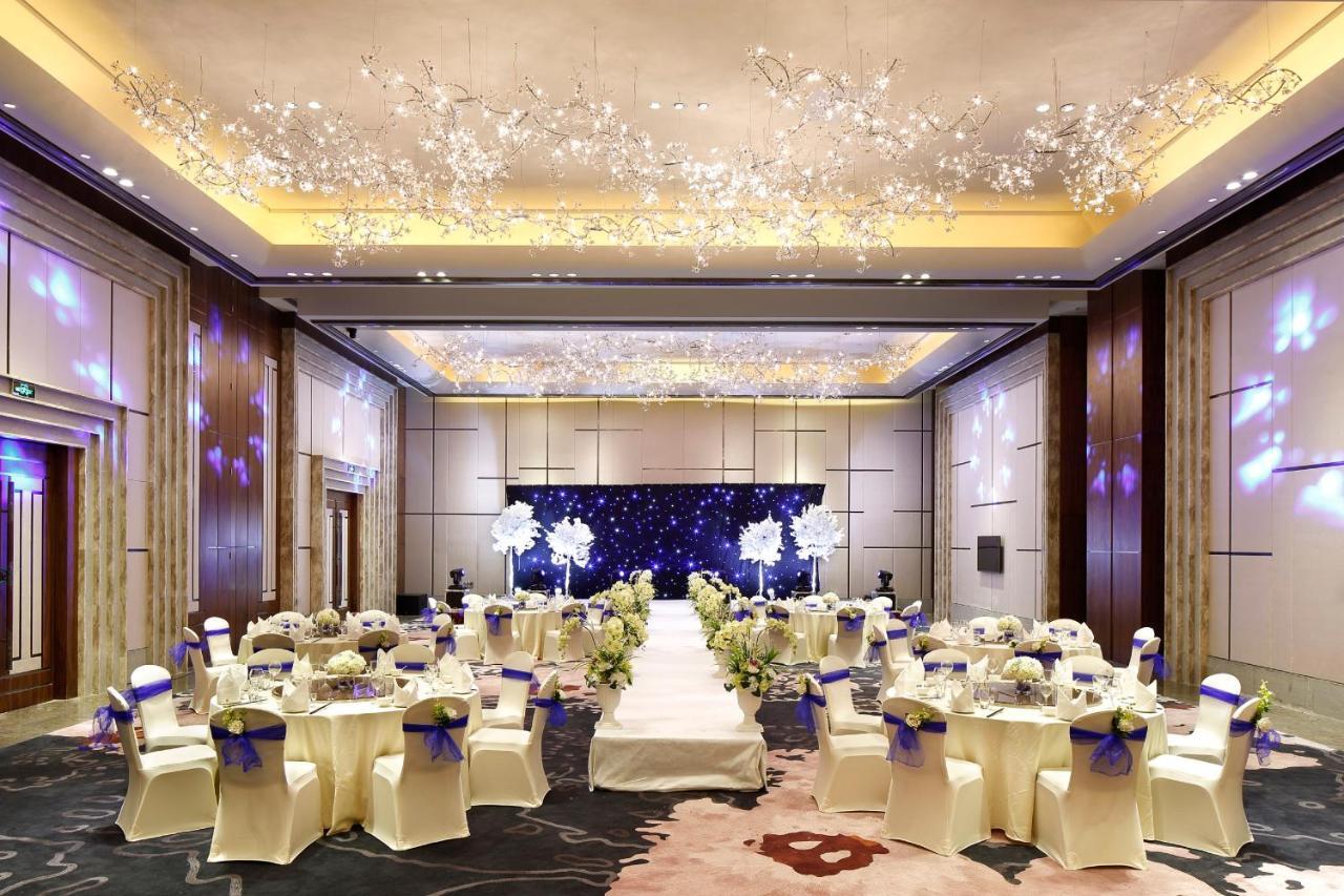 Crowne Plaza Huangshan Taiping Lake, An Ihg Hotel Exterior photo